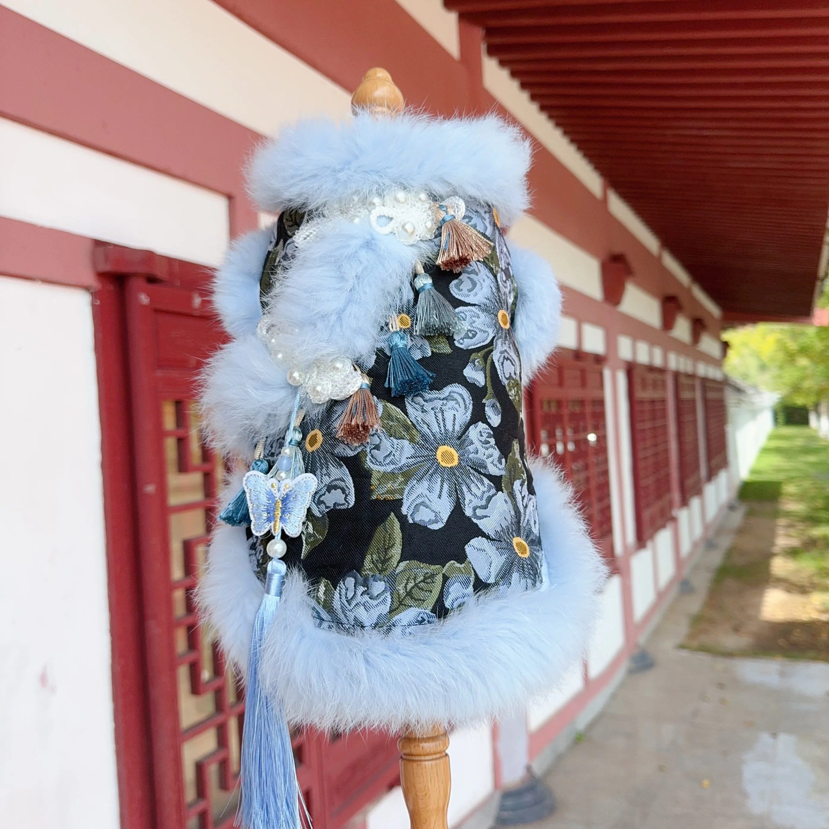 Luxury Faux Fur Pet Dog Clothes Fashion High-end Warm Plush Cheongsam Dresses For Small Medium Dog Blue Coat Skirt Puppy Outfits