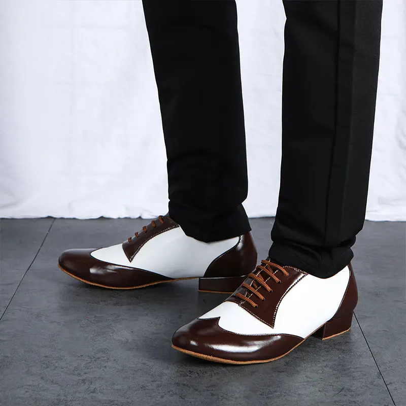 Swdzm sapatos de dança de couro genuíno dos homens meninos sapatos de dança latina para homens festa sapatos de dança de salão tango masculino interior branco + marrom