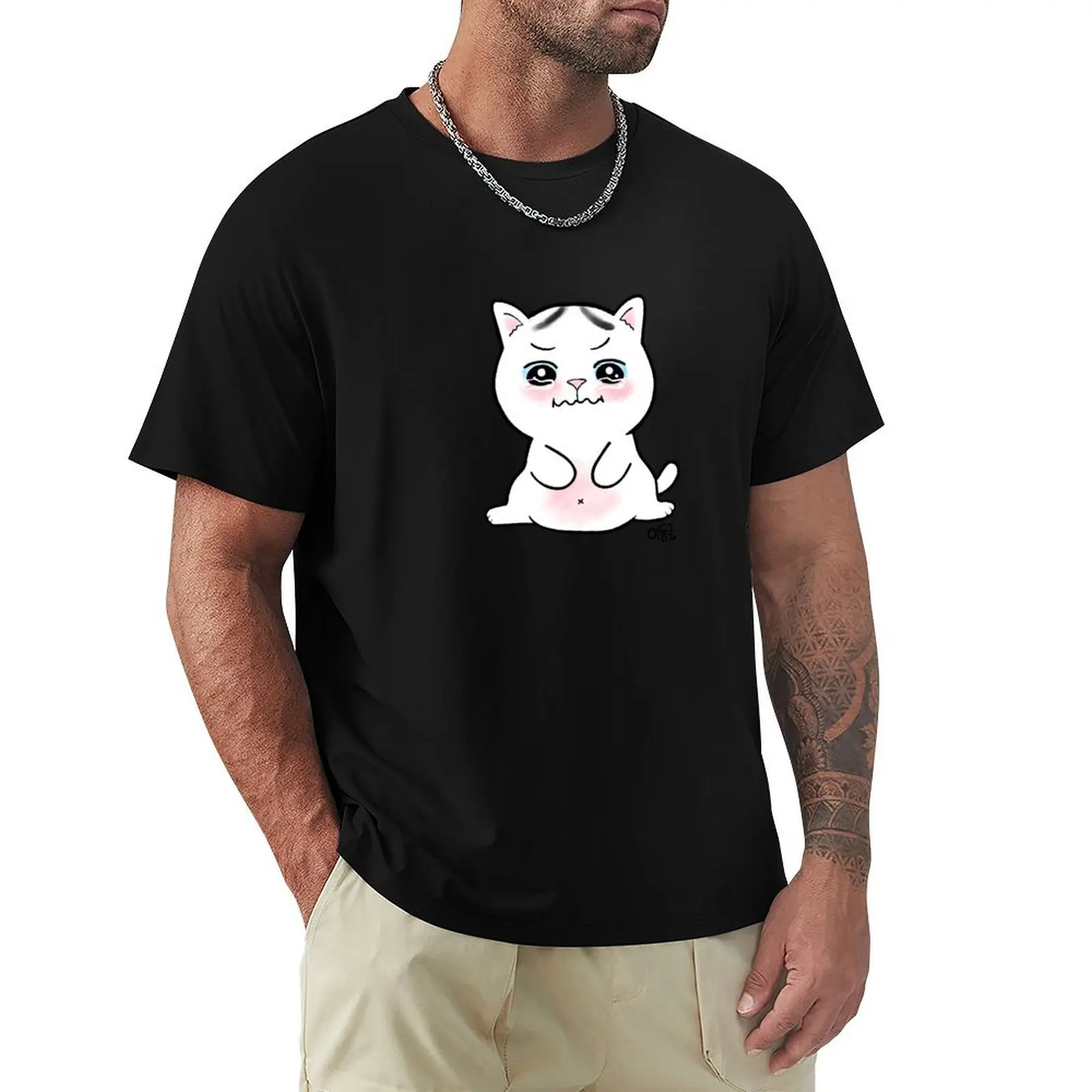 Crying Habi! T-Shirt Plus Size Loose Fit T-Shirt