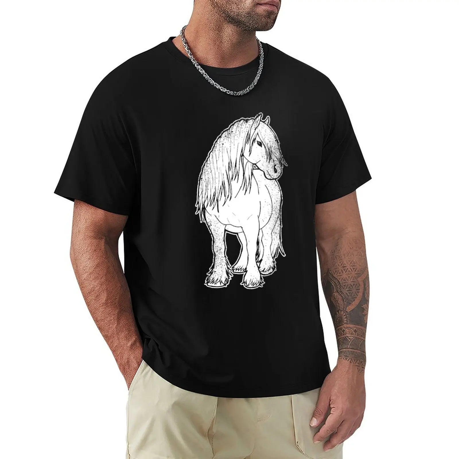 Camiseta blanca de manga corta para trabajo y uso general con diseño de caballo Percheron de granja y utilería pesada, ideal para regalo.