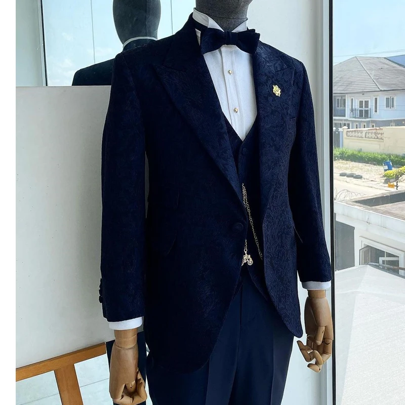 Jacquard Men's Suits Tailored 3 Pieces Blazer Vest Pants One Button Peaked Lapel Wedding Formal Work Wear Custom Made Plus Size