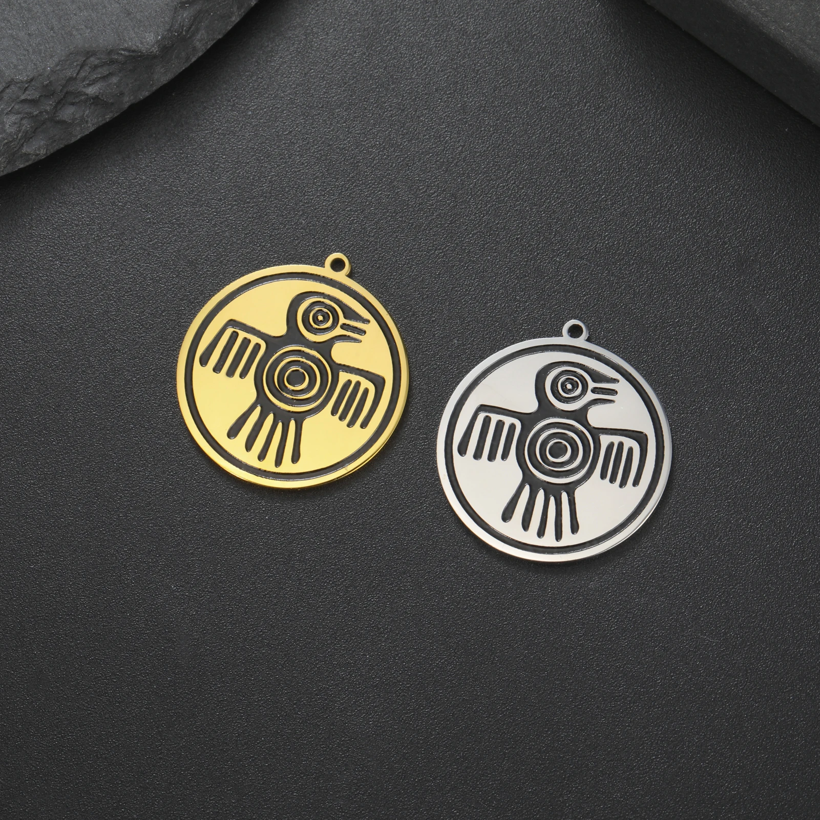 

5PCS Stainless steel Aztec spirit bird symbol pendant Maya culture power courage amulet pendant for jewelry accessories making