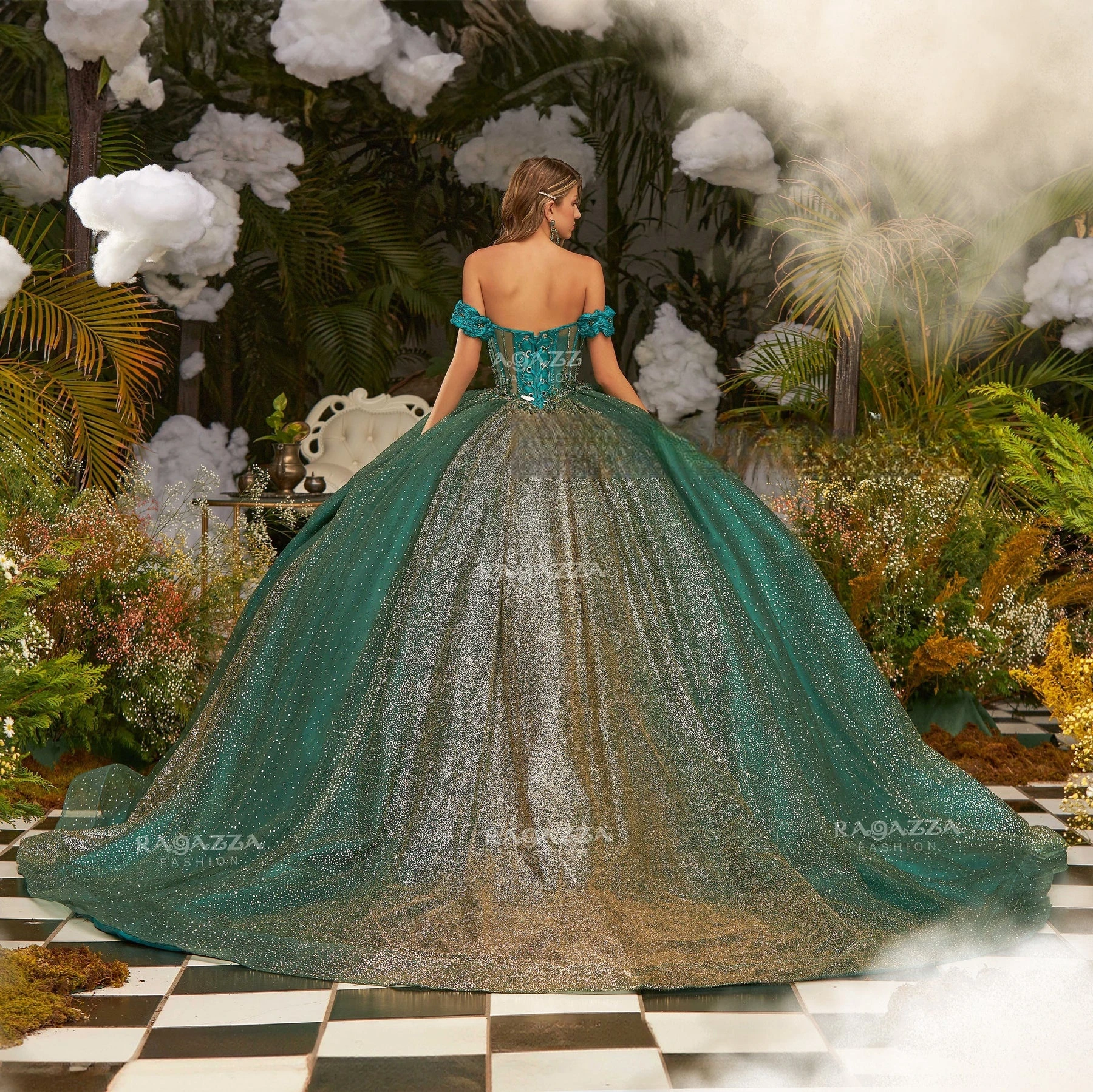 Sparkly Mexican Quinceanera Dresses Ball Gown Off The Shoulder Sequins Beaded Puffy Sweet 16 Dresses 15 Años Customized