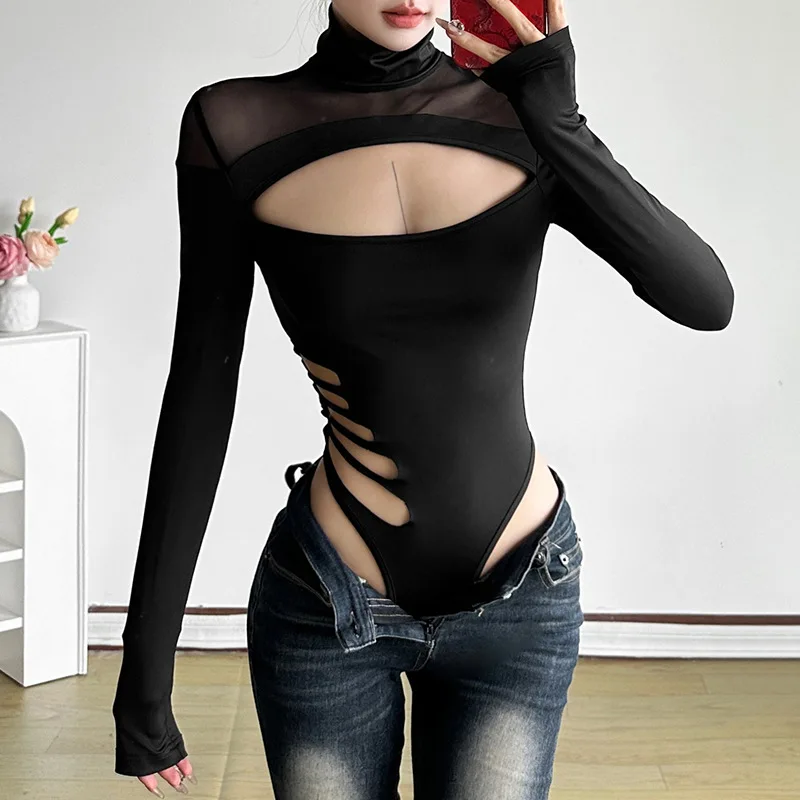 Autumn and winter new women's solid color slim fitting street fashion round neck long sleeved hollow out bodysuits