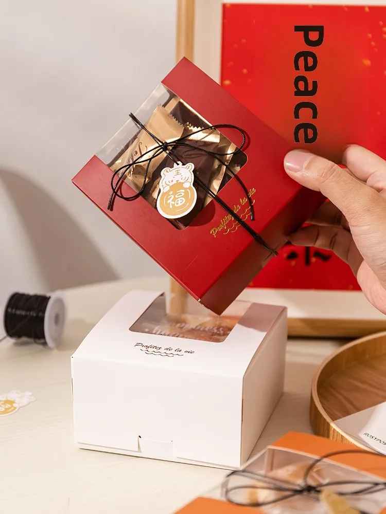 

New Year Candy Gift Box Snowflake Marmallow Biscuit Cookie Caramel Milk Paste Roll Rice Noodle Boat Baking Paaging