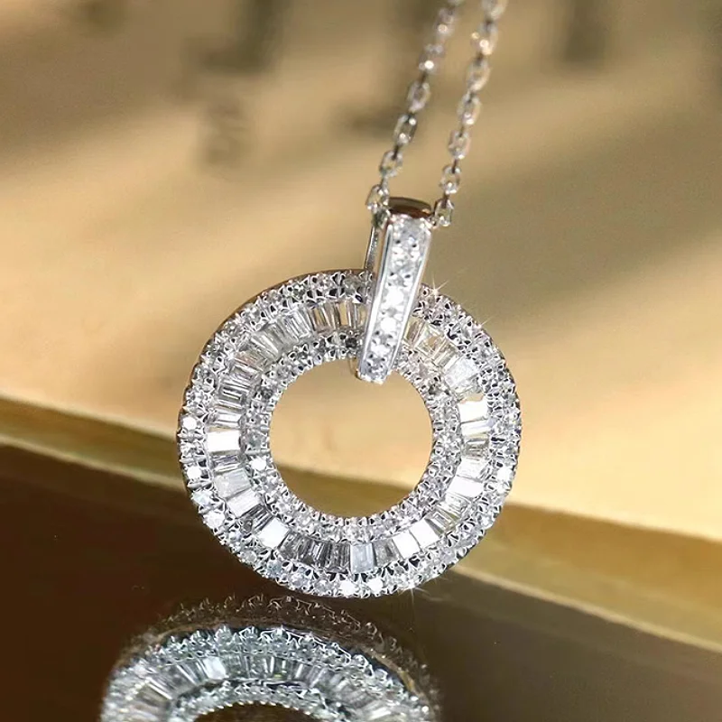 Huitan Luxus Elegante Einfache Stil Kreis Anhänger Halskette Mit Glänzenden CZ Für Frauen Hochzeit Party, Verlobung Zubehör Schmuck