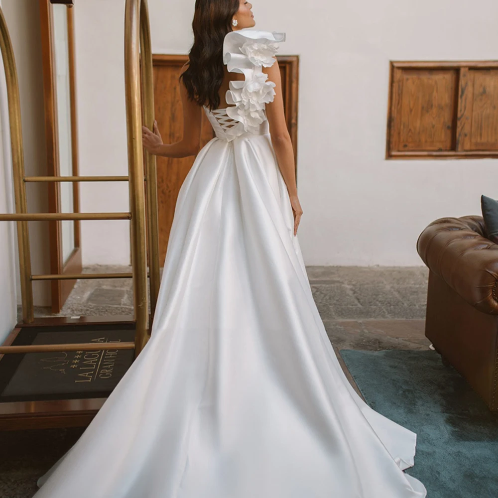 Robe De mariée asymétrique épaule dénudée, sans manches, à volants, ligne a, fente haute, dos nu, romantique, personnalisée sur mesure