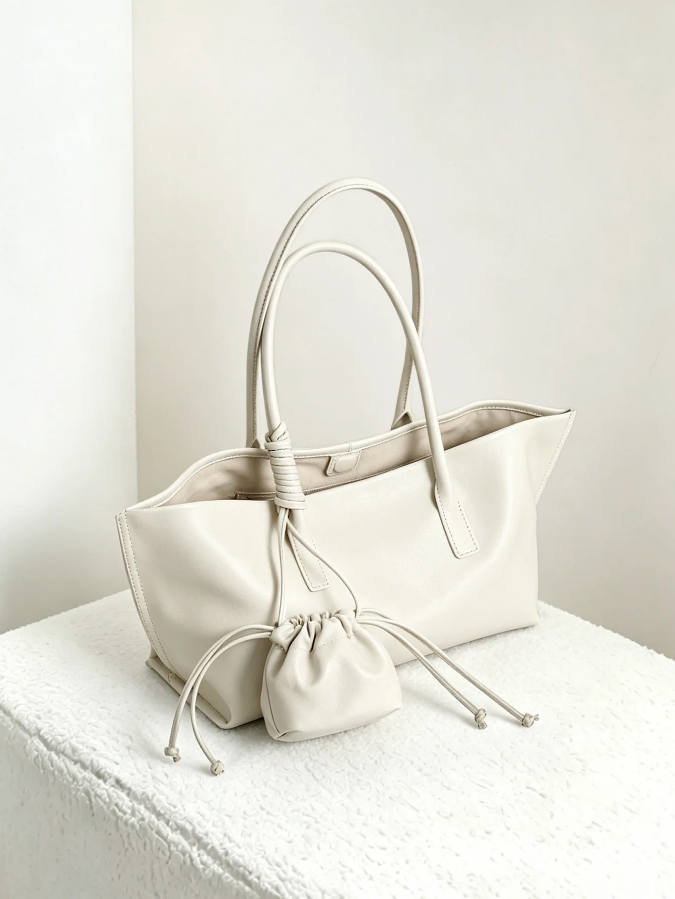 Genuine leather Soft Leather Hobo Tote Bag Women With Mini Drawstring Pouch Daily Work Shoulder Handbag 2 Colors