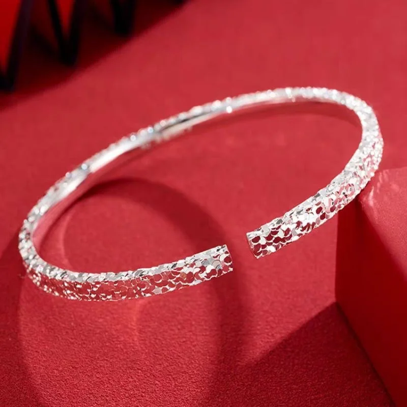 New 925 Sterling Silver European and American Fashion Hot-Selling Ice-Breaking Bracelet for Women niche High-End Bracelet Access