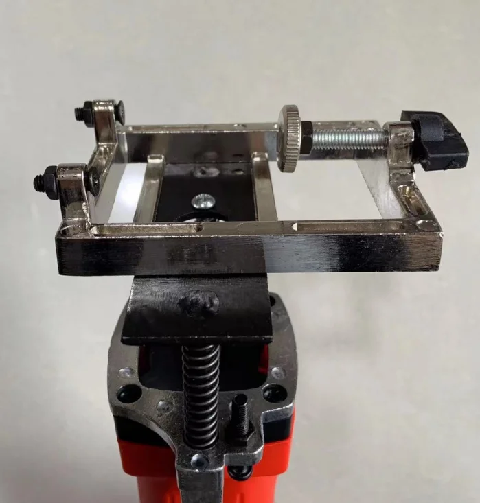 220V European Standard Plug 0 Portable PVC Window Water Slot Milling Machine