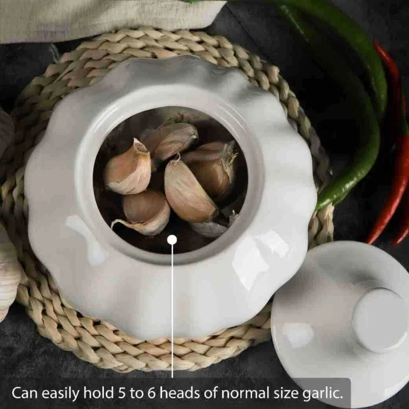 Ceramic Garlic Storage Jar with Lid Candy Snack Storage Jars Creative Hollow Garlic Head Ginger Chili Pepper Storage Jars Candle