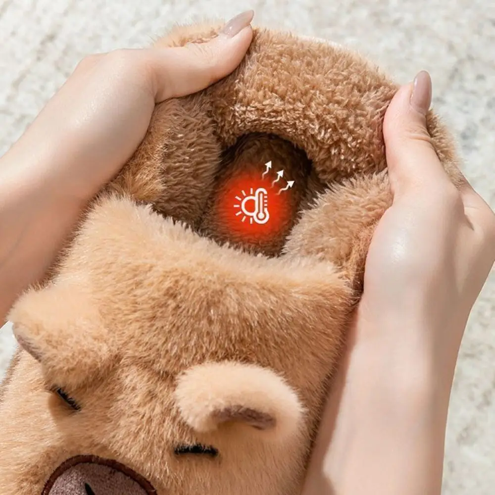 Homewear Capibara Pantofole di peluche Addensare caldo antiscivolo Pantofole pelose di cartone animato Simpatiche scarpe di cotone invernali con suola spessa Donna Uomo