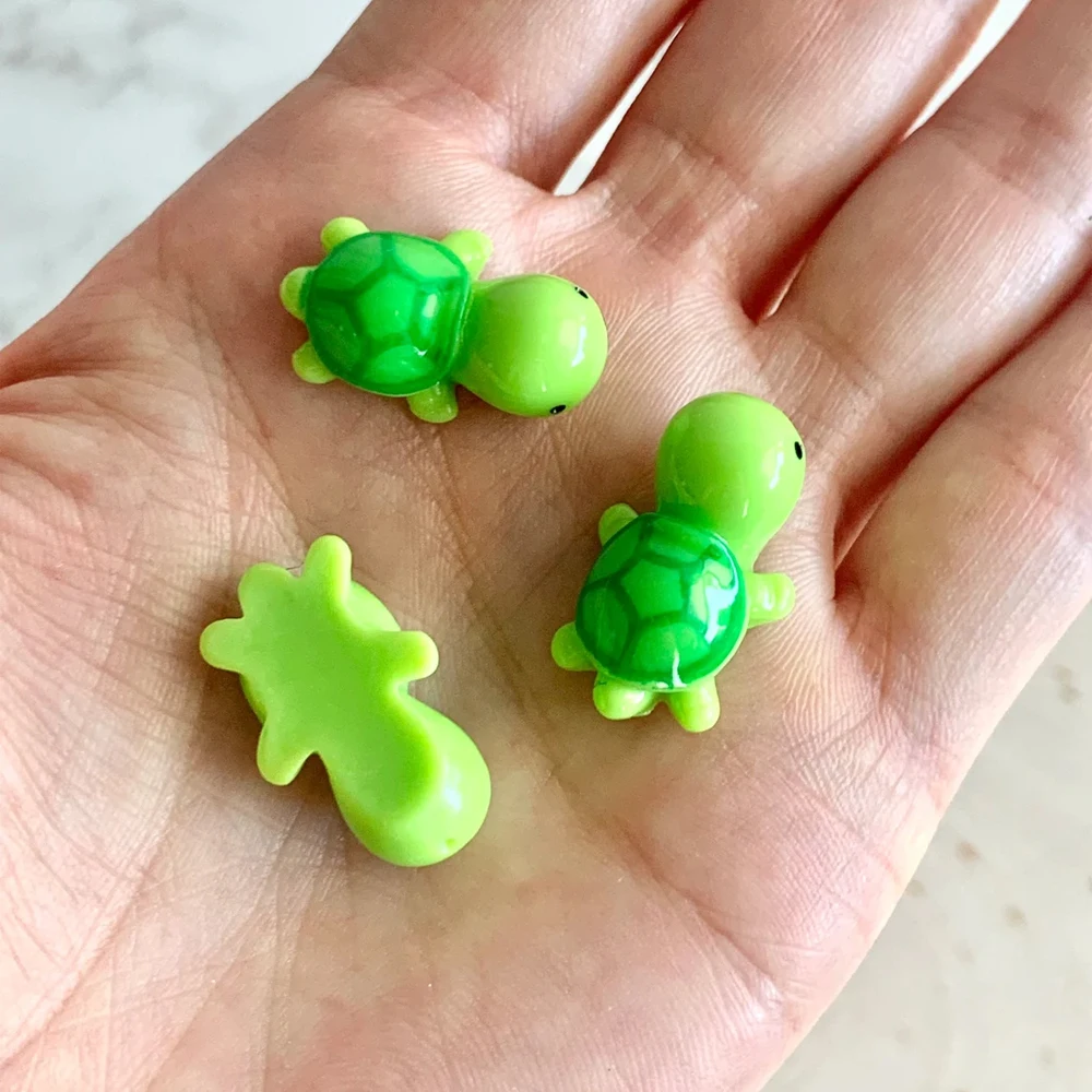 سلحفاة صغيرة من الراتينج ، زخارف حديقة خيالية لطيفة ، نباتات منزلية رائعة ، ديكور يدوي الصنع ، منظر طبيعي صغير ، 5 ، 10: 50