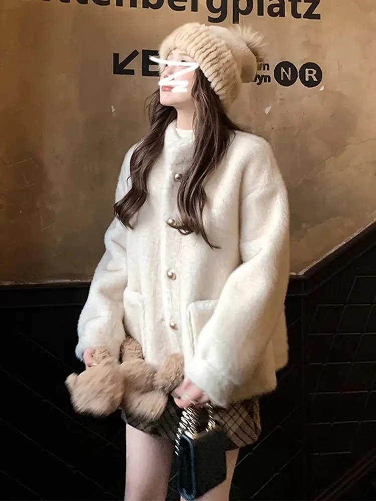 

Lamb Wool Jacket Cute Anti Punching Fabric Protective Reinforced Strengthened Fortified Hardened Toughened Sturdy Rugged Durable