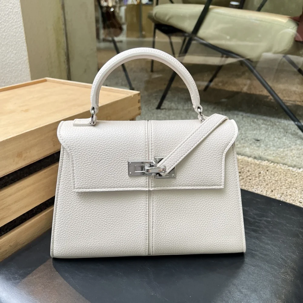 

Trapezoidal bag practical leather women's bag new niche design handbag fashionable high-end versatile crossbody bag
