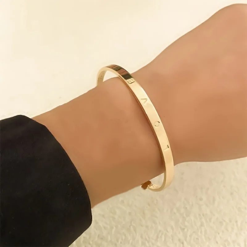 Trend Smooth Letter LOVE Couple Creative Open Cuff Bracelet Bangle for Women Wholesale Accessories Pulseira Pulsera Girl Gift