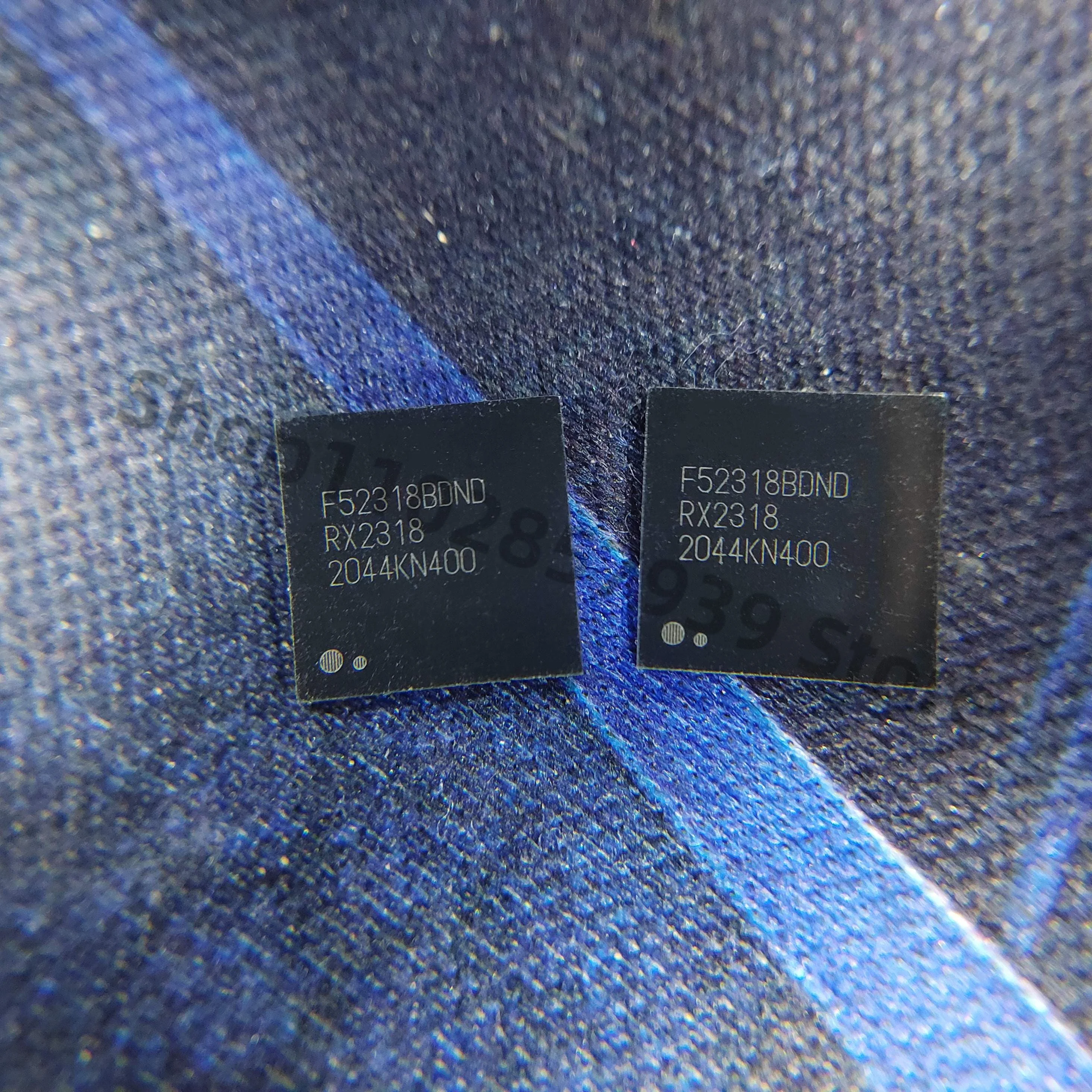 

R5F52318BDND QFN 5 шт./лот F52318BDND Оригинал на складе, бесплатная доставка
