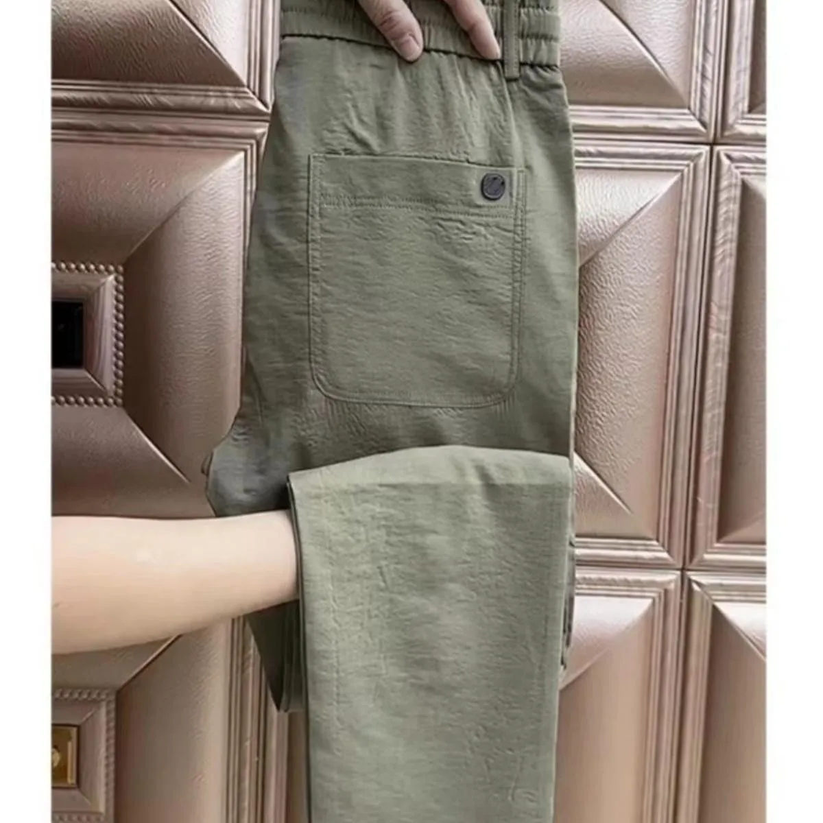 Pantaloni da uomo casual di fascia alta da lavoro 2025 Nuova estate sottile colore puro Sport pantaloni a gamba dritta pantaloni leggeri traspiranti
