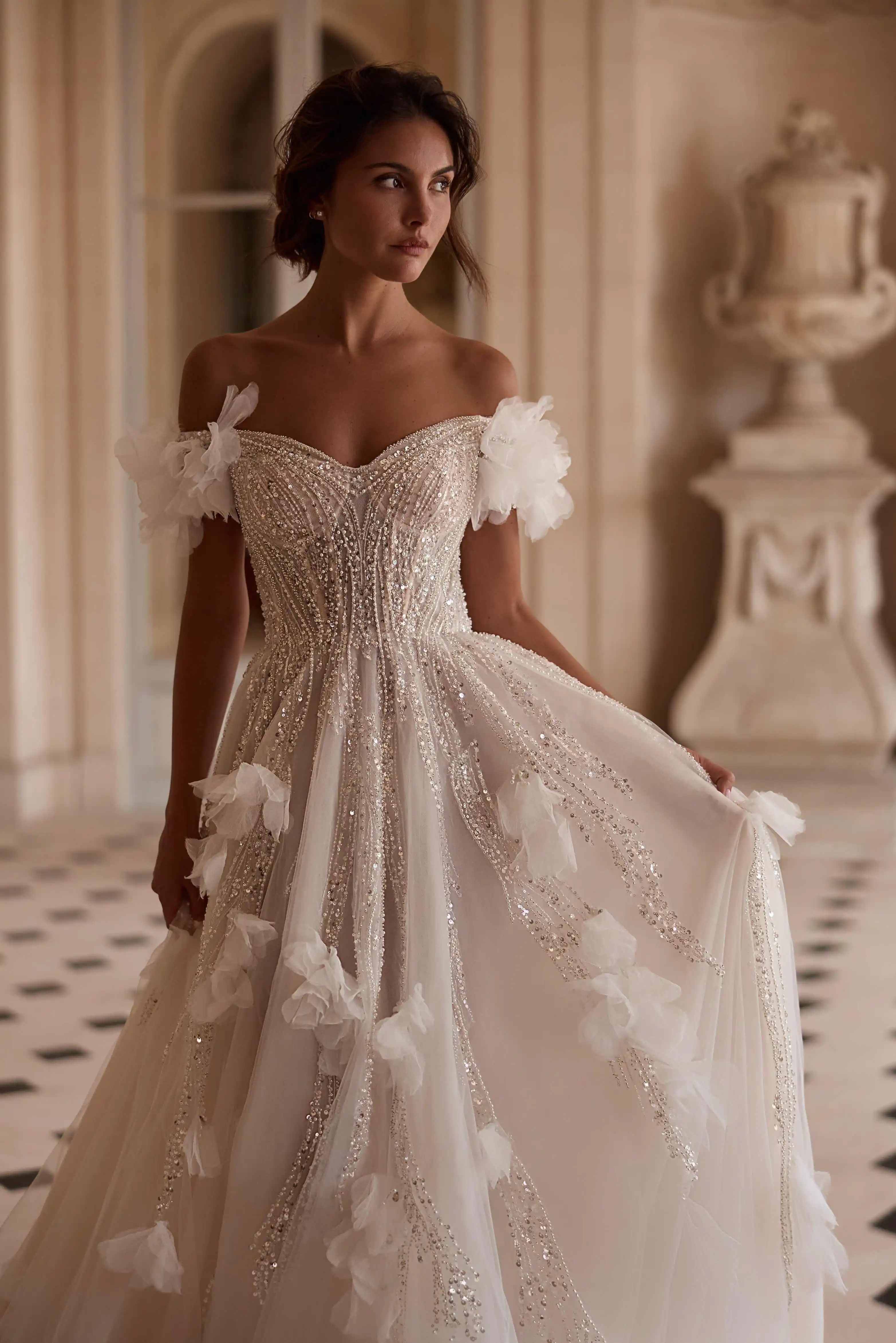 

Gorgeous Handsome Flowers Bridal Gowns Off Shoulder A Line Wedding Dresses Sequins Beaded Customized Formal Party