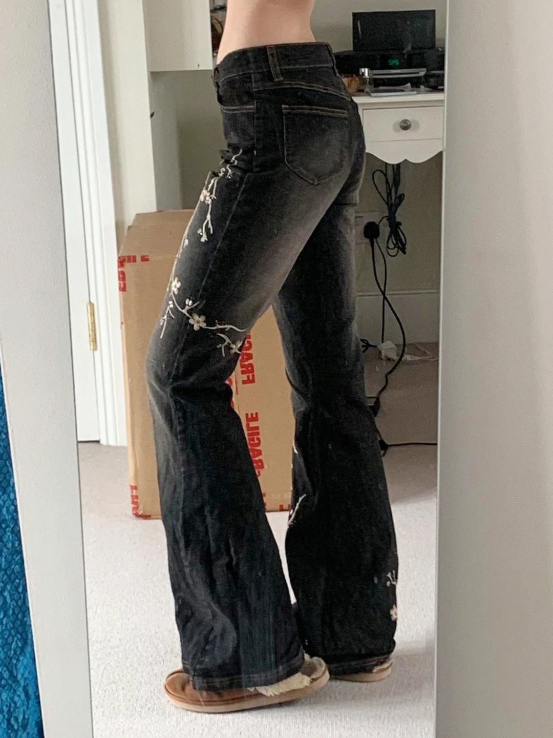 

Low Waist Bell Bot Denim Jeans Floral Print Embroidery Plant-Based Romore American Vintage Casual Sle Zipper Closure