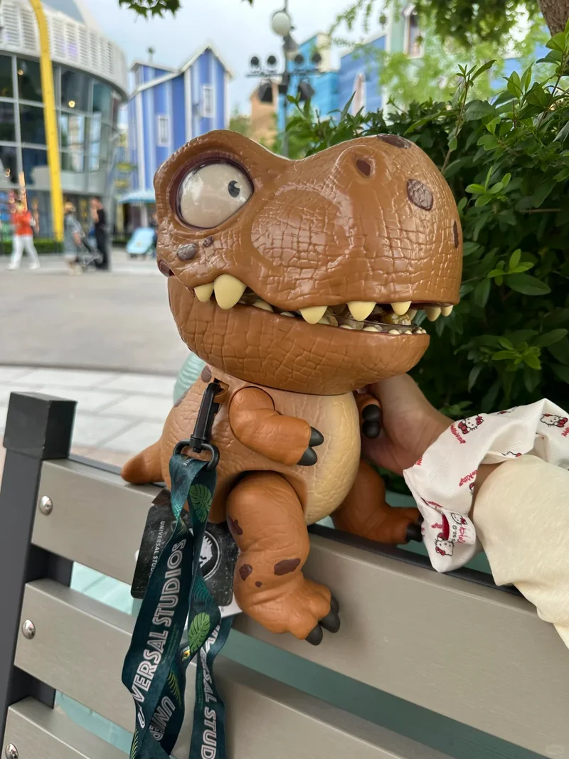 

In Stock Genuine Universal Studios Jurassic World Official Baby T-Rex Popcorn Bucket Storage Souvenir Gift With Lanyard Model