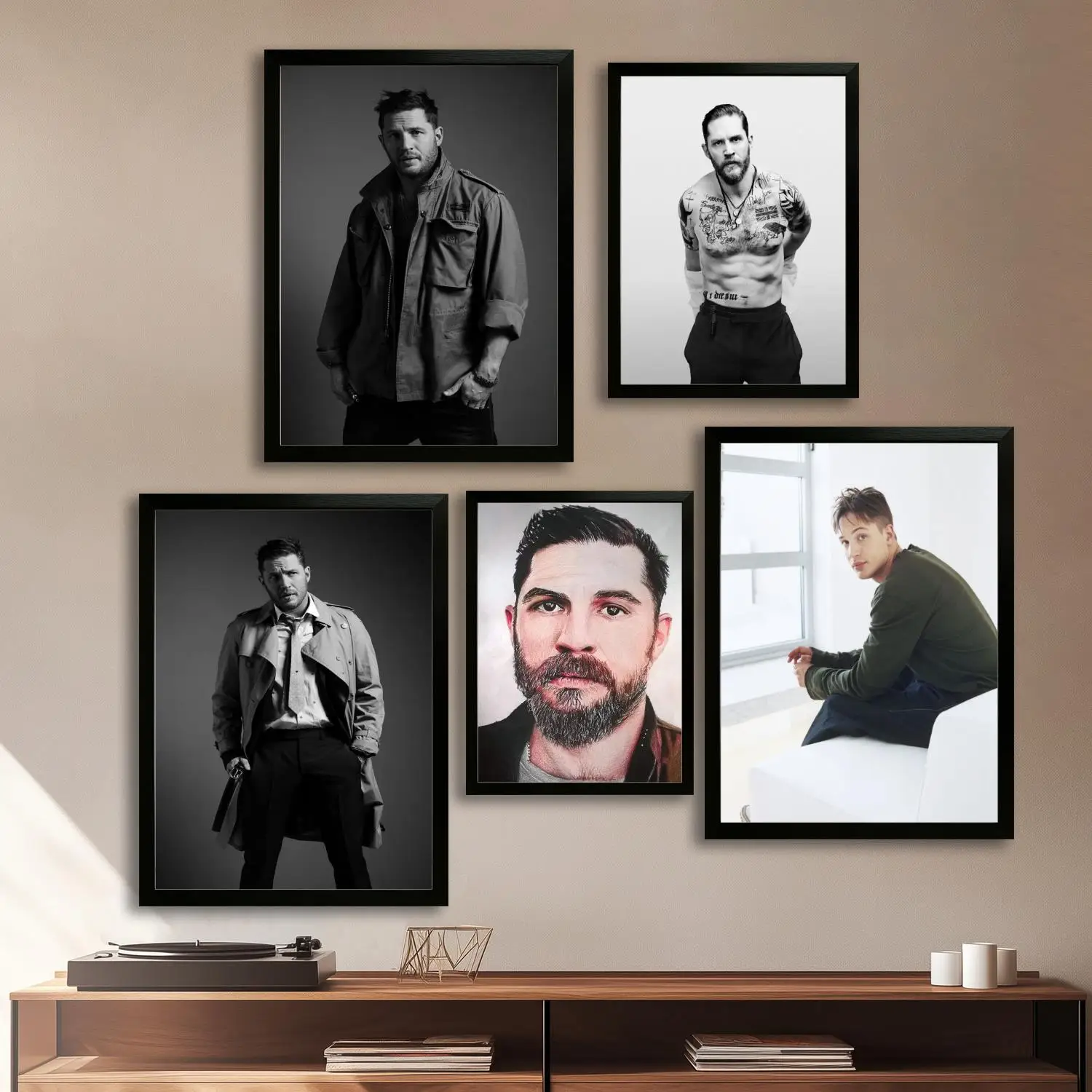 tom hardy actor Canvas Art Poster and Wall Art, Picture Print, Modern Family, Bedroom Decor, Posters,Decorative painting