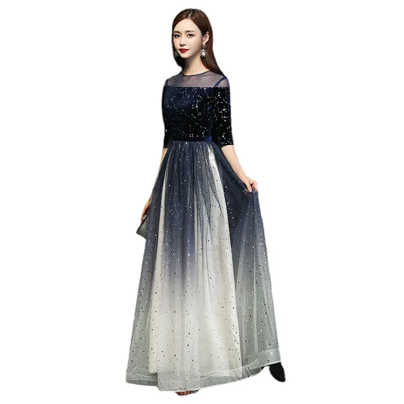 Costumi da coro Donna 2024 Autunno Nuovo Temperamento per banchetti Lungo sfumato Comando Riunione annuale Abito da sera Abbigliamento