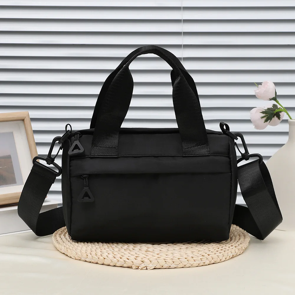 

Casual Large-capacity Handbag Outdoor Women's Shoulder Fashion Messenger Bag Travel Women's Bag