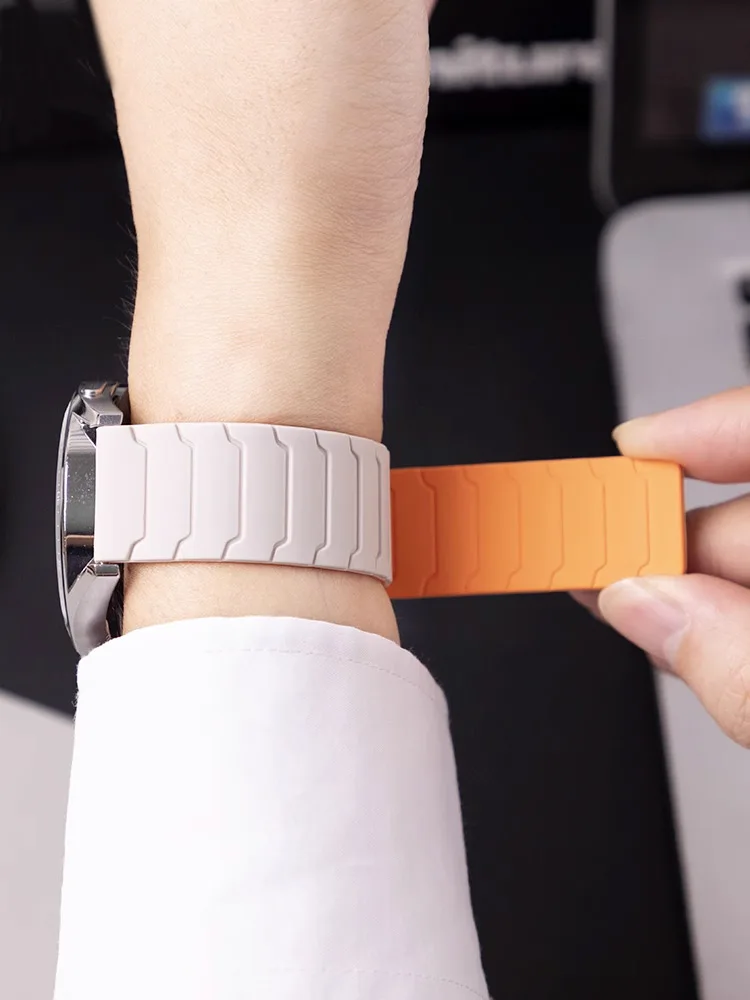 

Магнитный ремешок Pop 22 мм 20 мм для Samsung Galaxy Watch 7 6 5 4 3, силиконовый ремешок с петлей для Huawei Watch GT5/4/3Pro 46 мм Ultimate Cor
