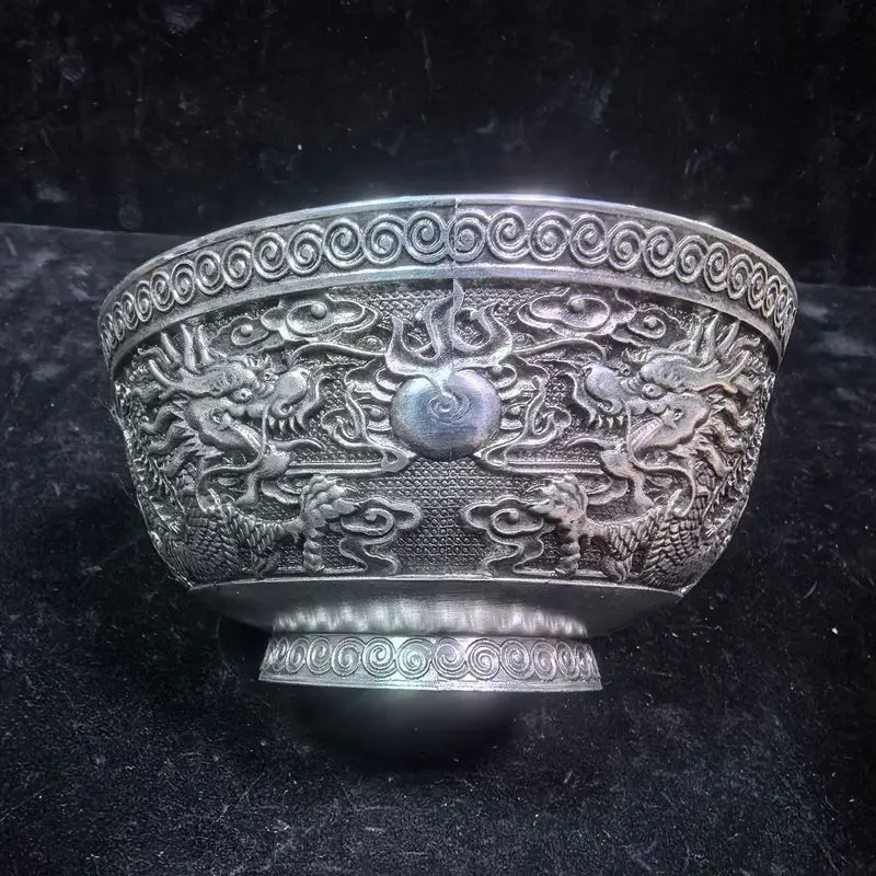 Antique miscellaneous collection: Warring States period silver-plated cup with dragon head design, decorative copper wine c