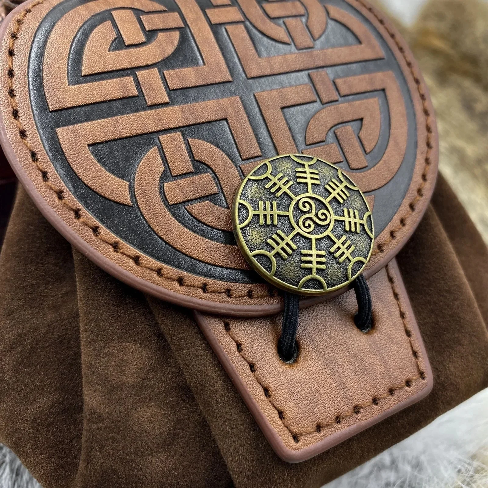 Medieval Embossed Pu Leather Belt Bag, Retro Portable Waist Pouch Coin Purse Dice Bag For LARP Renaissance Fairs view 2
