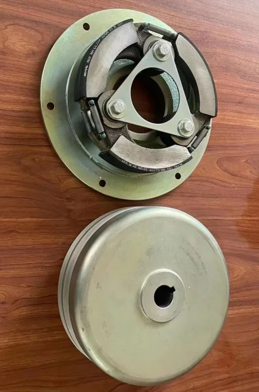 Wholesale Carrier Transicold Parts New 50-60196-02 50-60445-01 Clutch Vector 1350 For Thermo King view 2
