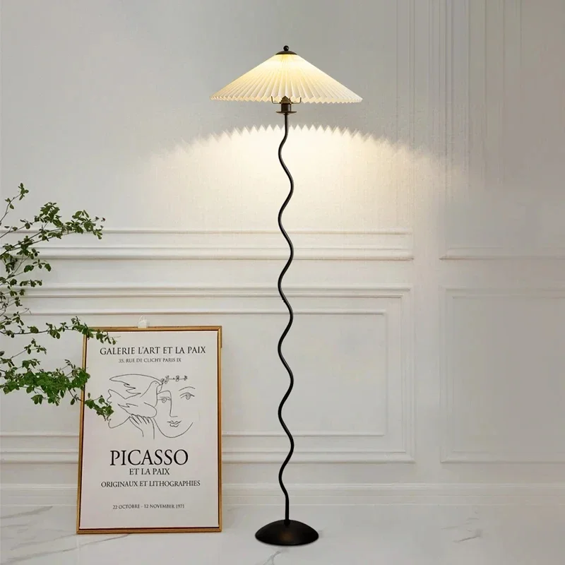 luminaria de assoalho plissada estilo creme luz simples e high end decoracao luxuosa francesa para cabeceira lampada de mesa sala e quarto 01