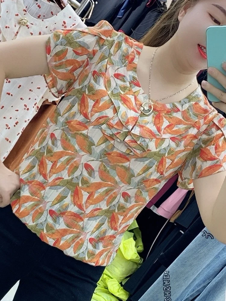 

Женская блузка с цветочным принтом, коротким рукавом и круглым вырезом, весна-лето, новая модель, приталенная, модная, с кружевной отделкой, в корейском стиле