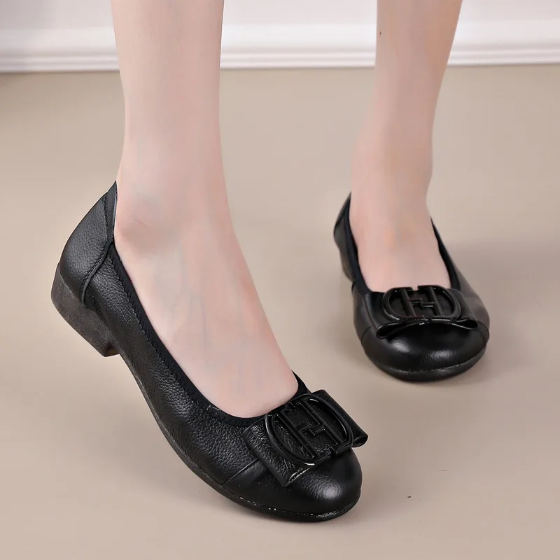 Women Ballet Flats Shoes Women Genuine Leather Rhinestone Buckle Fashion Round Toe Shoes Woman Soft Comfortable Elegant Loafers