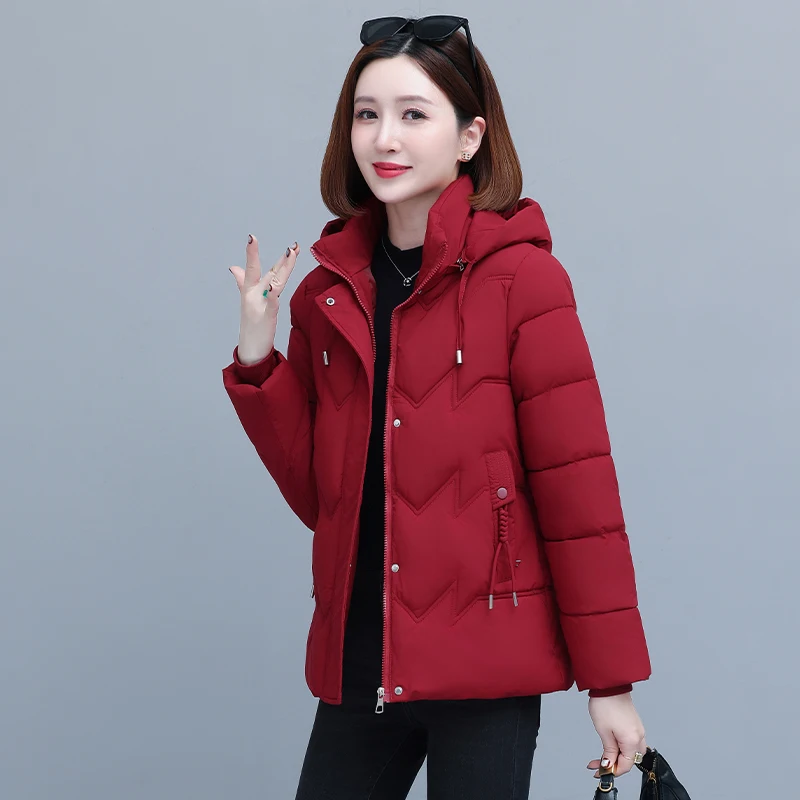 Winter Neue Frauen Casual Kurze Daunen Baumwolle Jacke Mode Vielseitige Mittleren Alters Und Ältere Mit Kapuze Winddicht Dicke Warme Mantel
