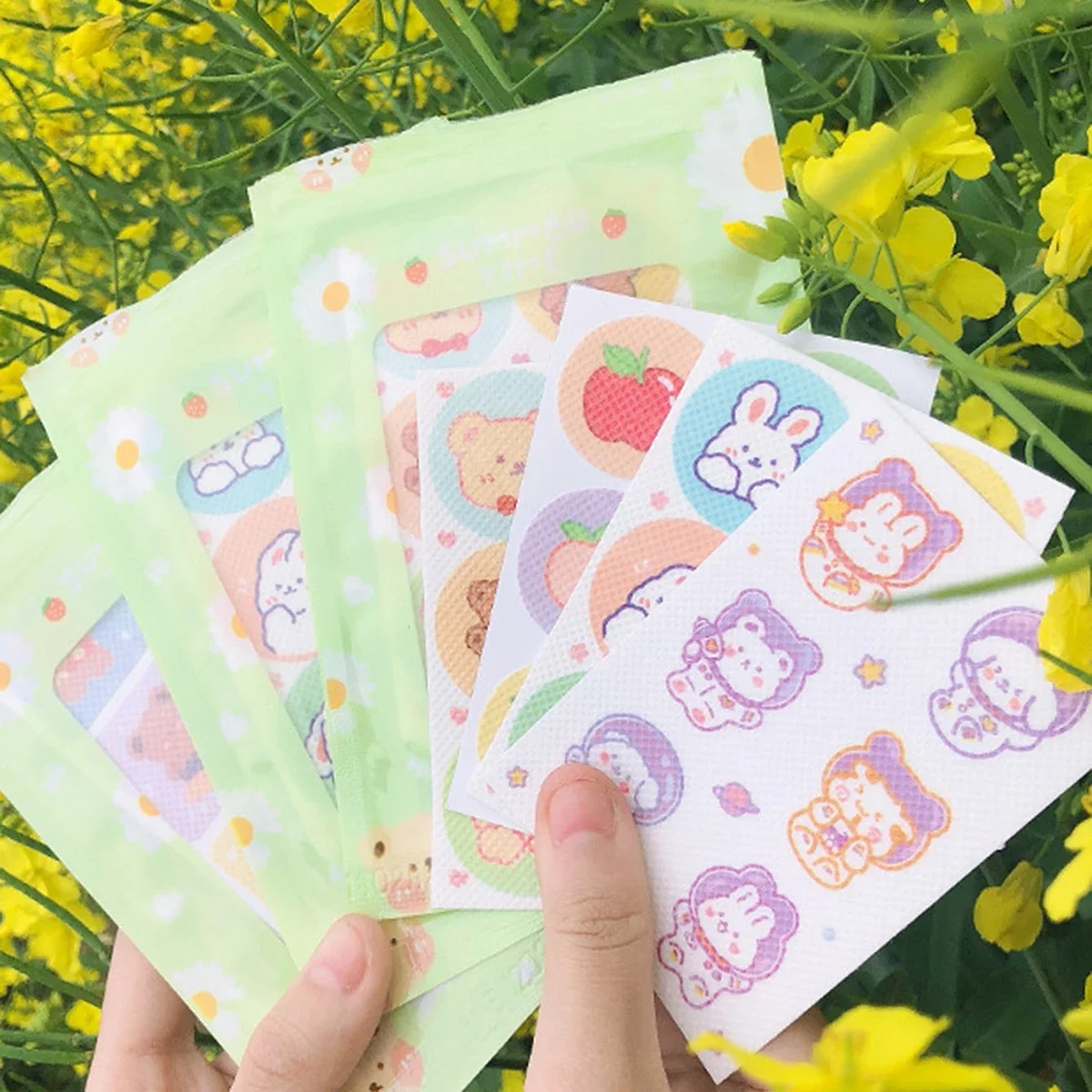 

18 Pack 3pcs-set of Girl Heart Mosquito Repellent Patches Portable Mosquito Repellent Patches - Random