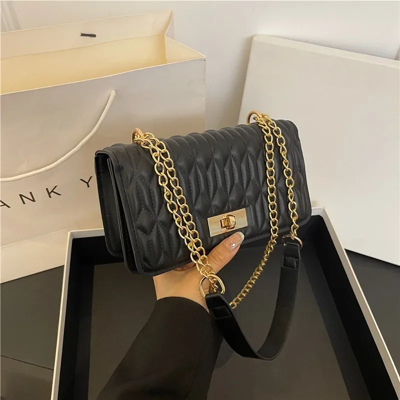 Niche design light luxury chain bag women's high-texture underarm bag  summer new shoulder crossbody small square bag