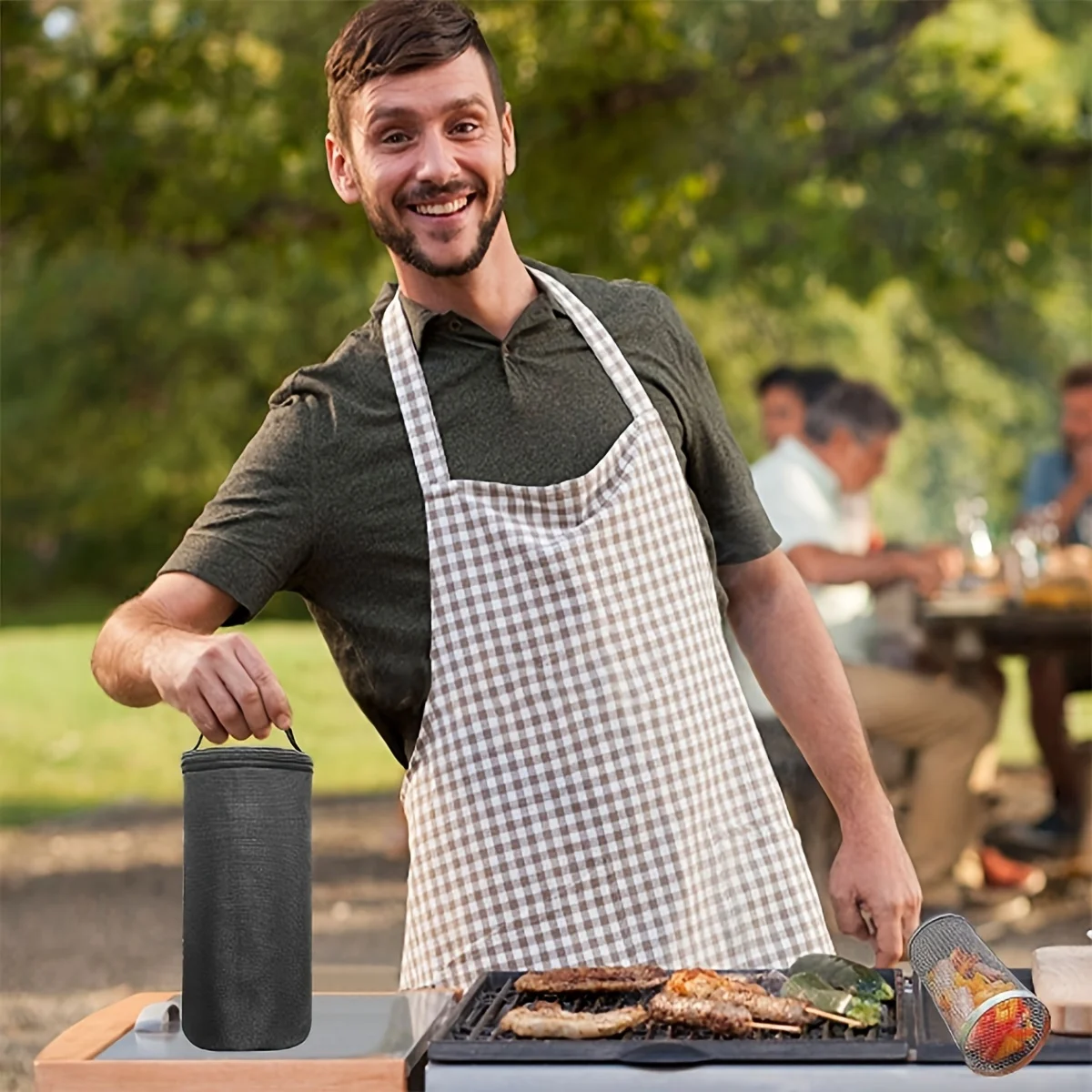 Small Size Portable Anti-Dirty Barbecue Cage Storage Bag Outdoor Barbecue Blue Handbag Portable Anti-Dirty One Pack
