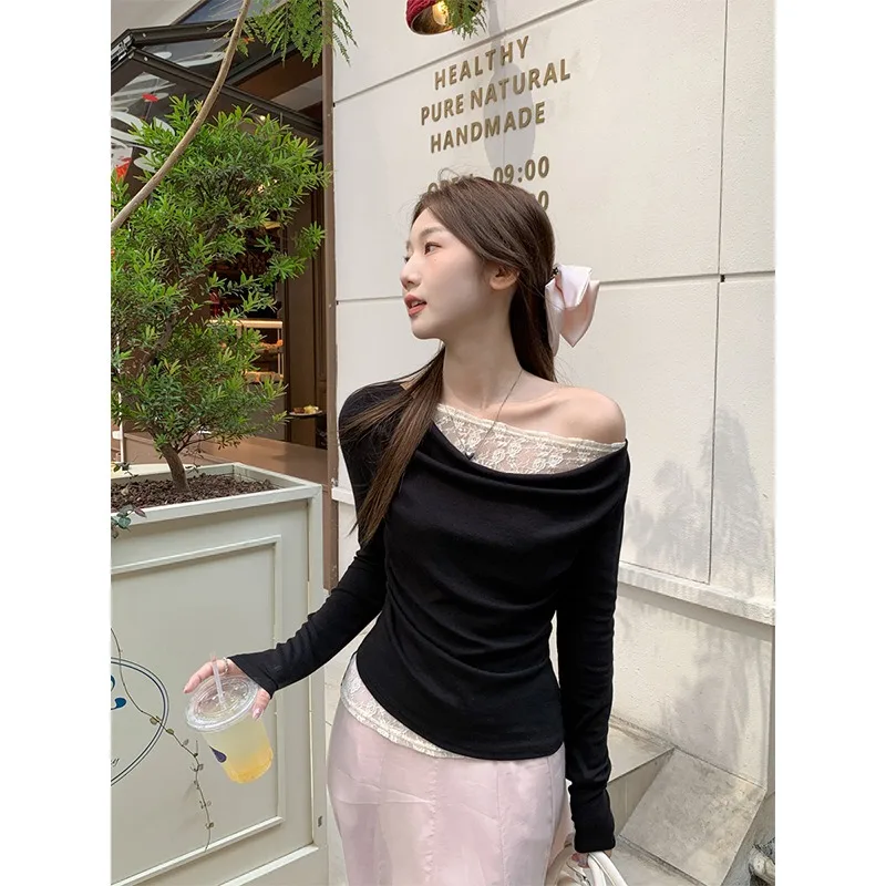

Korean Fake Two-piece Lace One-word Sloped Collar Design Long-sleeved T-shirt for Women Spring New Slim Top