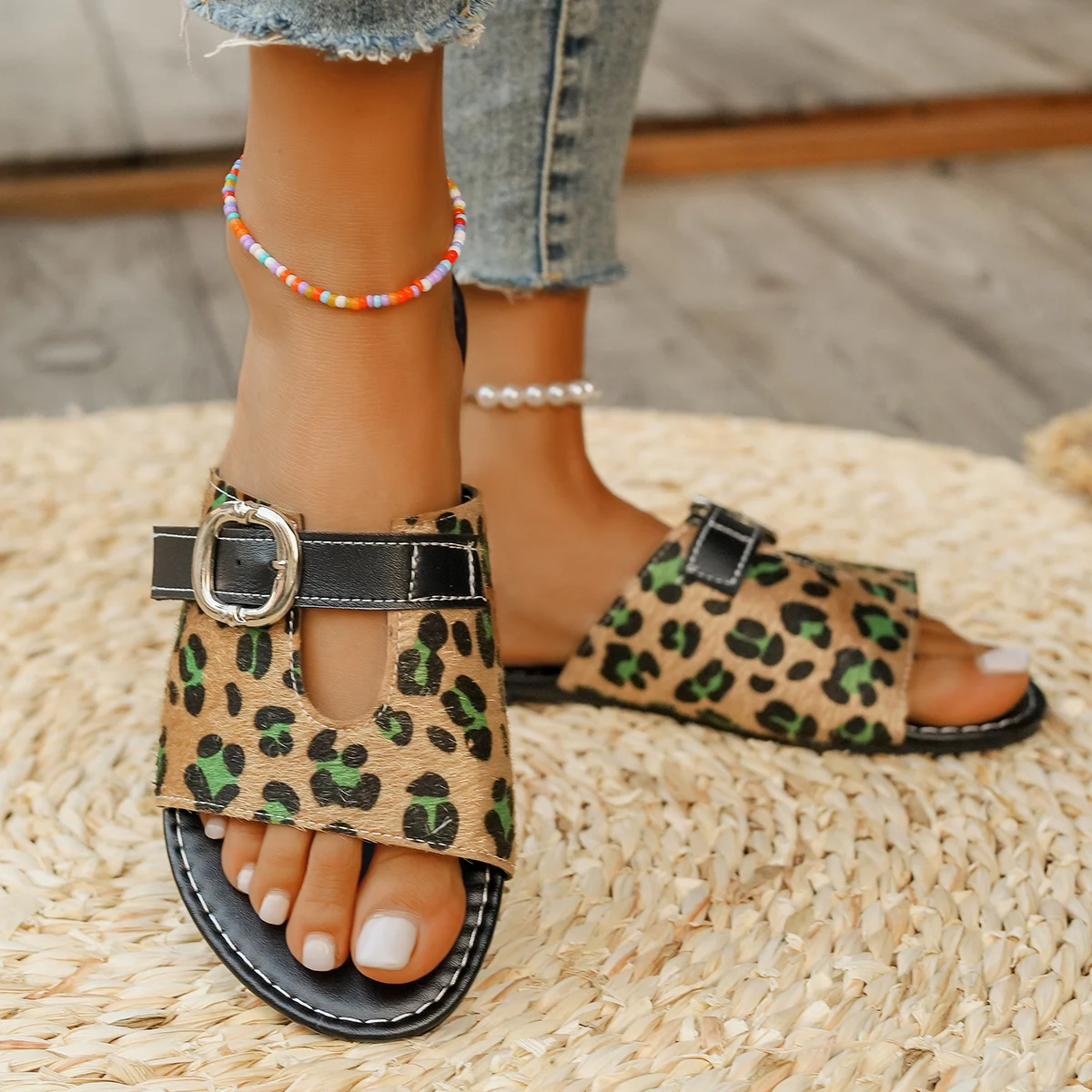 Sandals Women Slippers 2024 Summer British Style Flat Slippers Slides Women Roman Buckle Casual Beach Slippers Trafza Womens