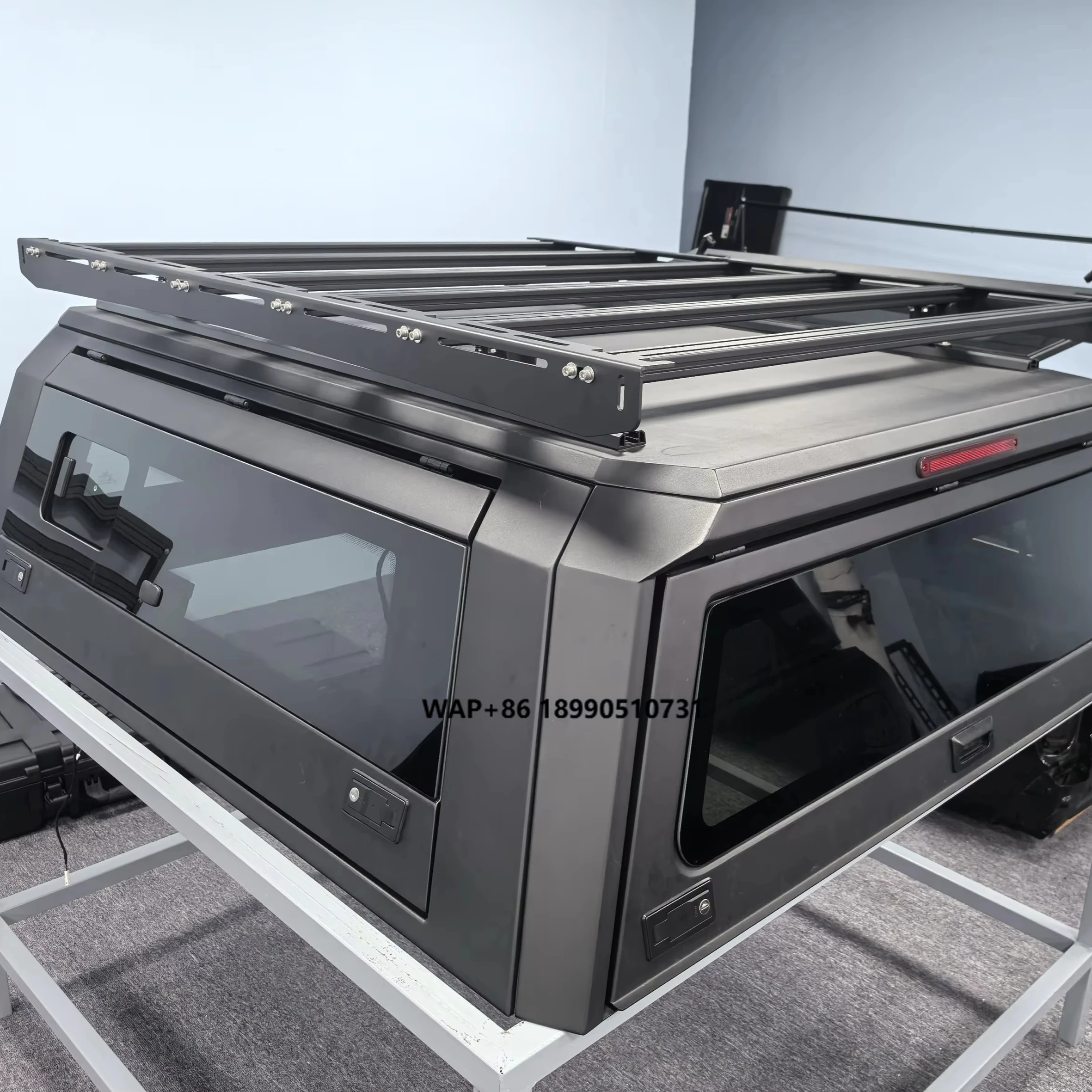 

Made in China Waterproof Aluminum Alloy Tailbox Truck Canopy Fits Ranger 2023+ Pickup Truck Cover