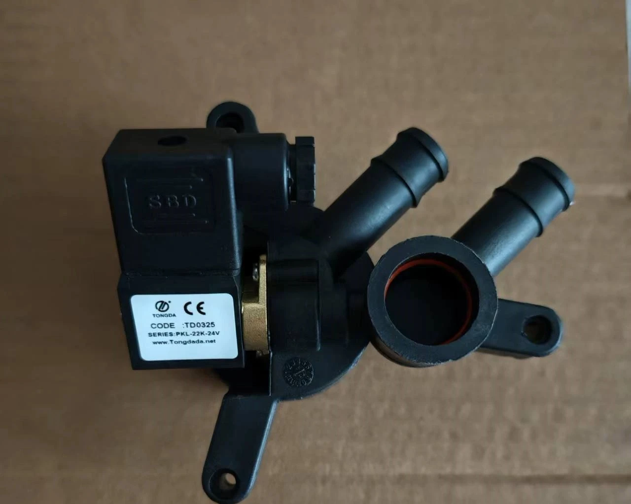 صمام الملف اللولبي لمكيف الهواء الأسود PKL-22K-24V صمام الصرف