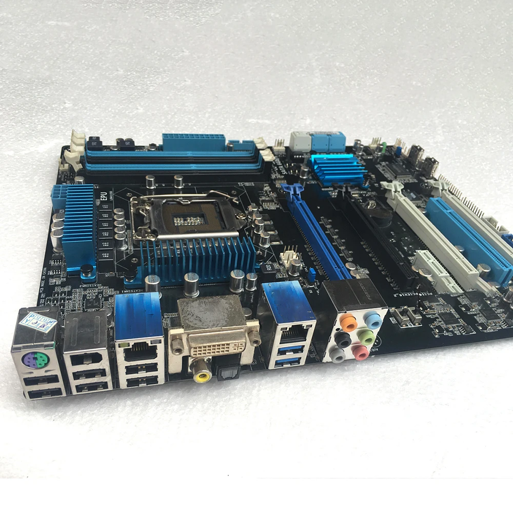 C216 Workstation Motherboard 4PCI-E P8C WS