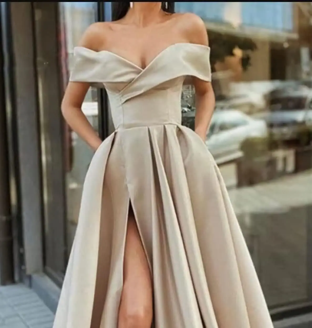 サテン オフショルダー プロムドレス 2025 ロングスリット サテンフォーマルドレス イブニングボールガウン プロムドレス ブライズメイドドレス