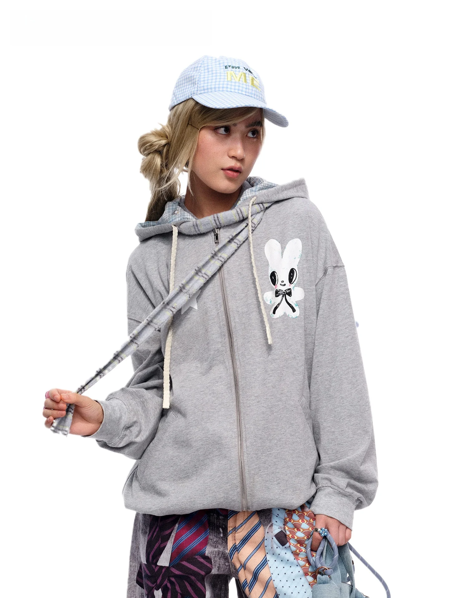 

Худи-кардиган MOFiscrcolor оверсайз с принтом кролика, длинный рукав, на молнии, женский, удобный, из хлопка