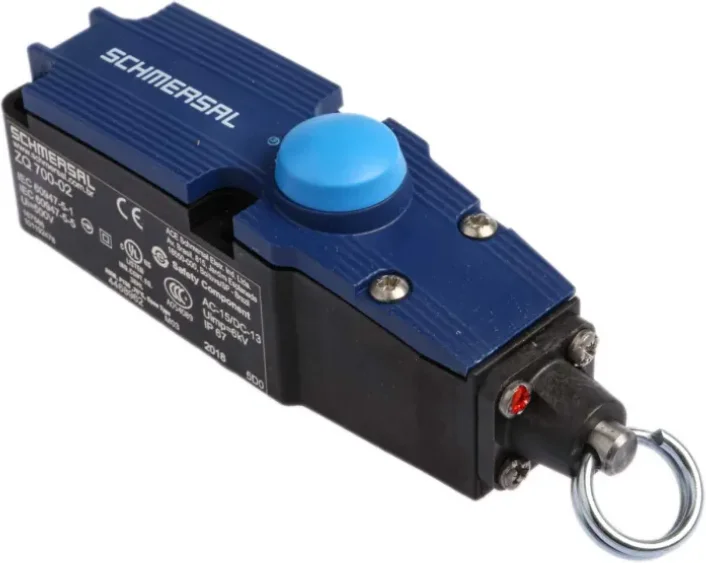 Zq 700-02 - Safety …