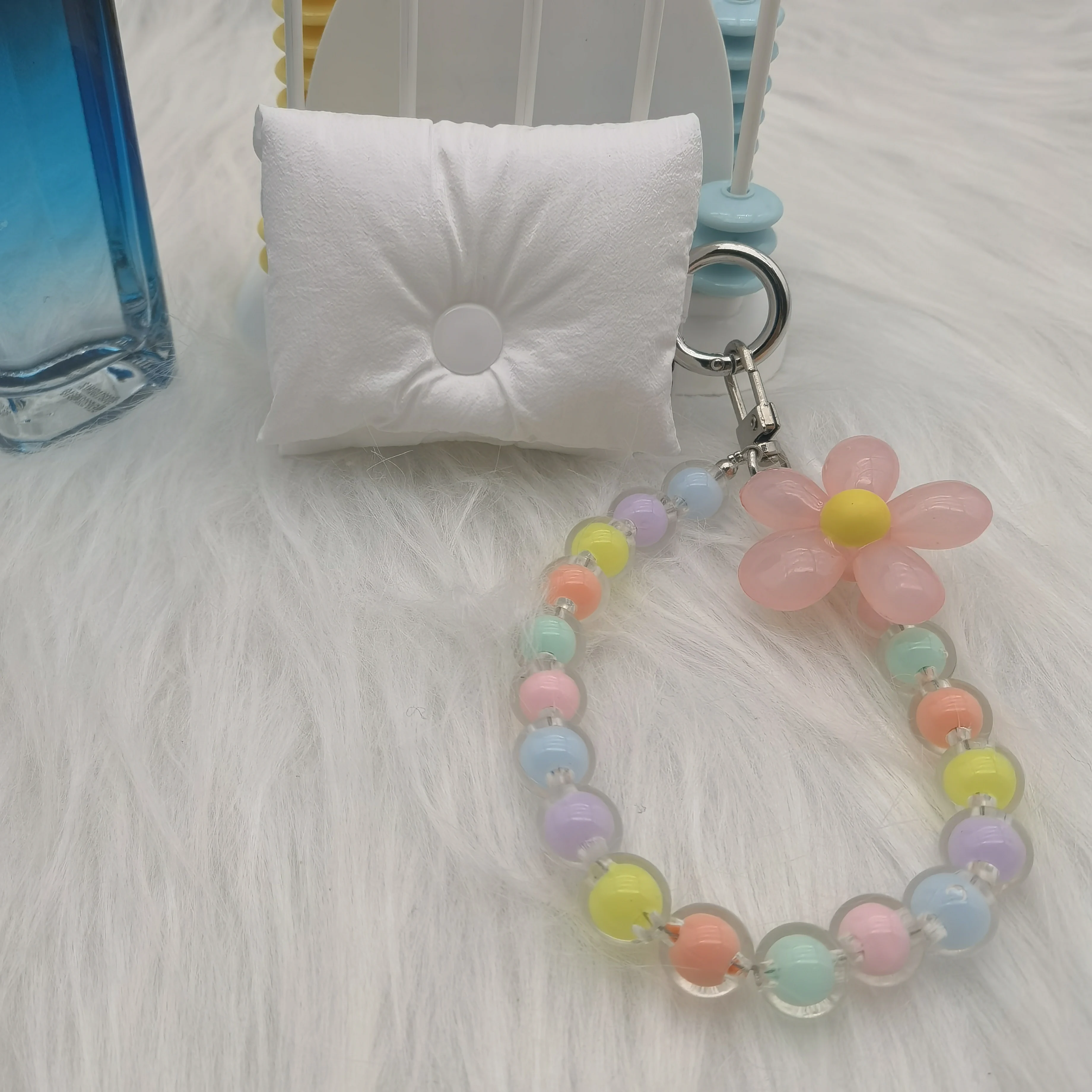 

2025 Classic Fashion Down Cotton Jacket Earphone Case for AirPods 3rd/4th Gen & Pro, with a Macaron Beaded Wrist Strap