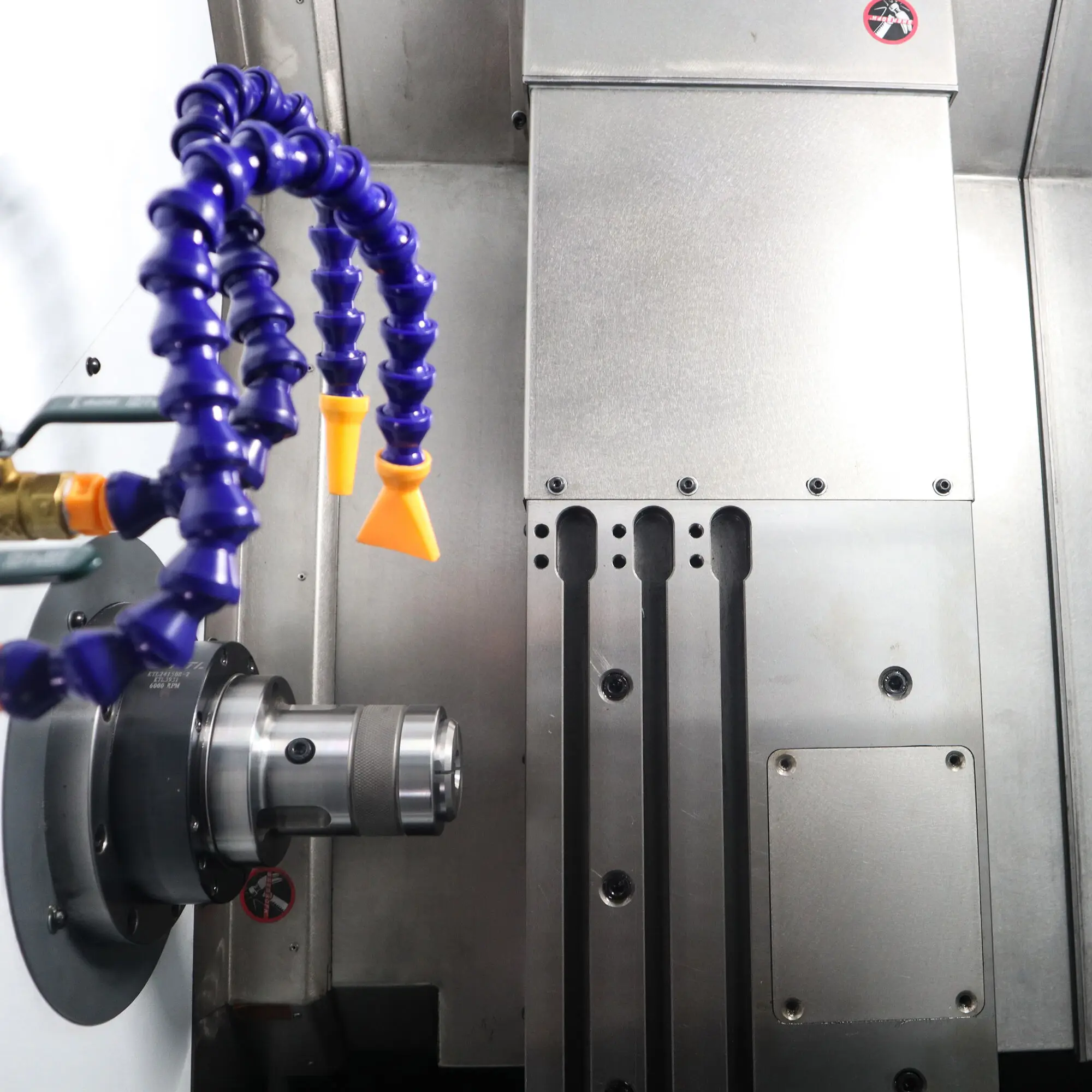 Alimentador de barras suíço de alta precisão, 5 eixos opostos ferramenta, CNC Gang Tipo Torno, 20mm Horizontal, Ck36