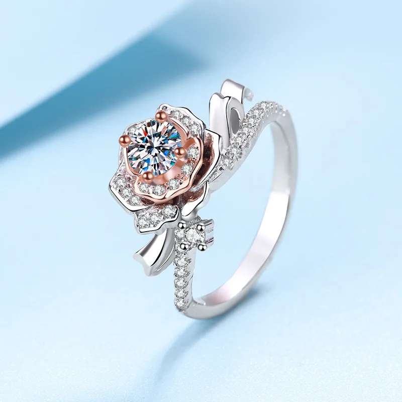 Fashion diamond ring female rose rose gold color separation PT950 white gold plating 50 points moissanite ring